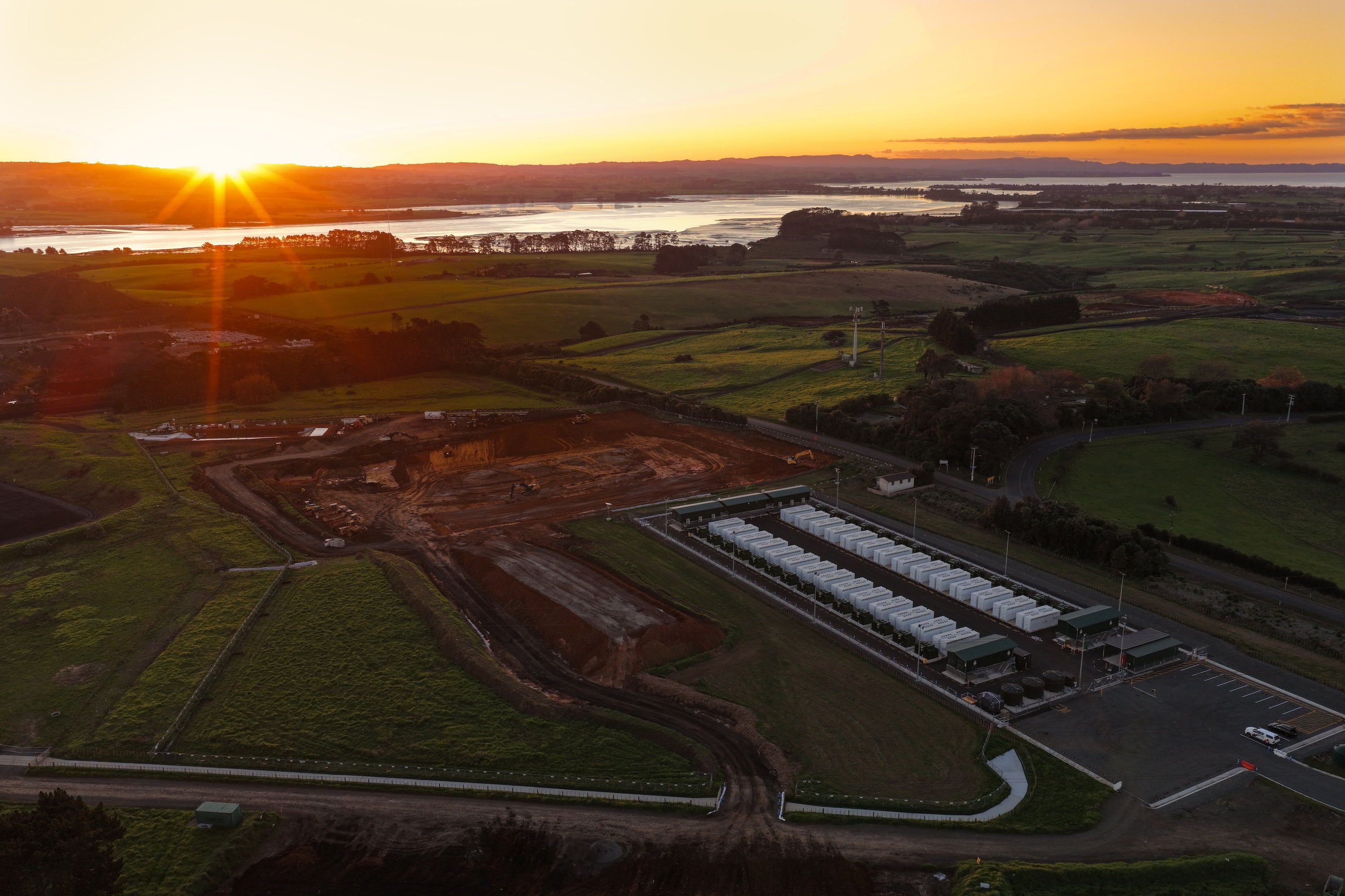 Tesla Megapack Powers New Zealand's First Utility-Scale Battery