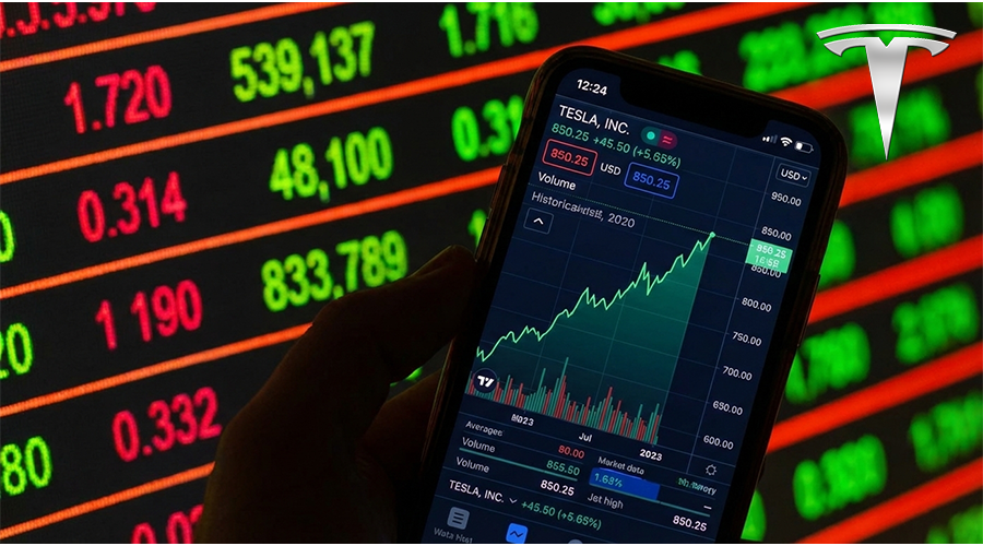 Tesla Shares Rally as Wall Street Buzzes Over Potential SpaceX-xAI Merger