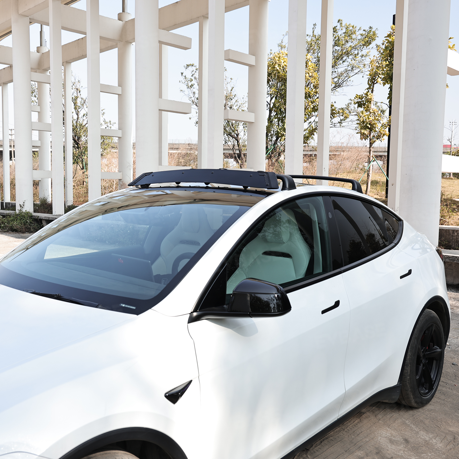 Model Y/3 Roof Rack Lockable Cross Bars 2.0 Reduced Wind Noise Carrier Rails Rooftop Luggage Cargo Carrier