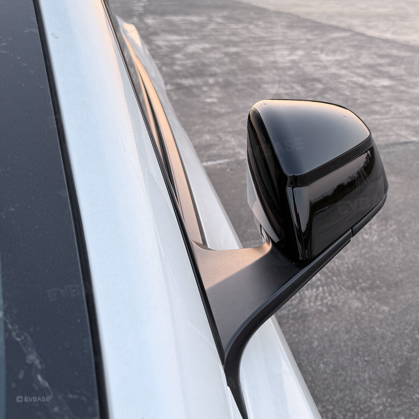 Model Y Juniper Side Mirror Cover Overlay Performance-Inspired Upgrade Rearview Mirror Cap Glossy Black