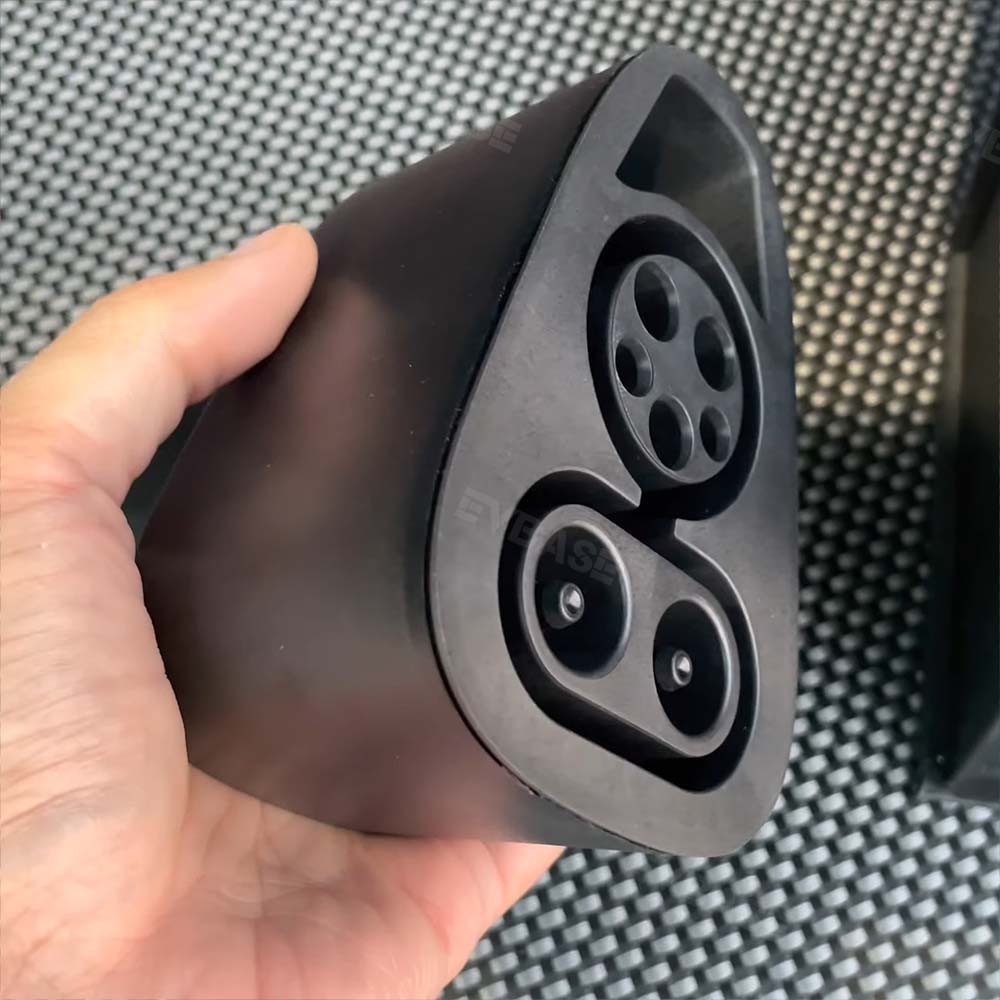 Model Y Juniper CCS Combo 1 Adapter to Tesla NACS Charging Adapter 250KW Fast Charging on CCS