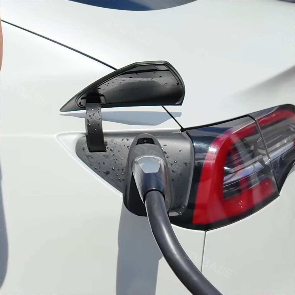 Model Y Juniper CCS Combo 1 Adapter to Tesla NACS Charging Adapter 250KW Fast Charging on CCS