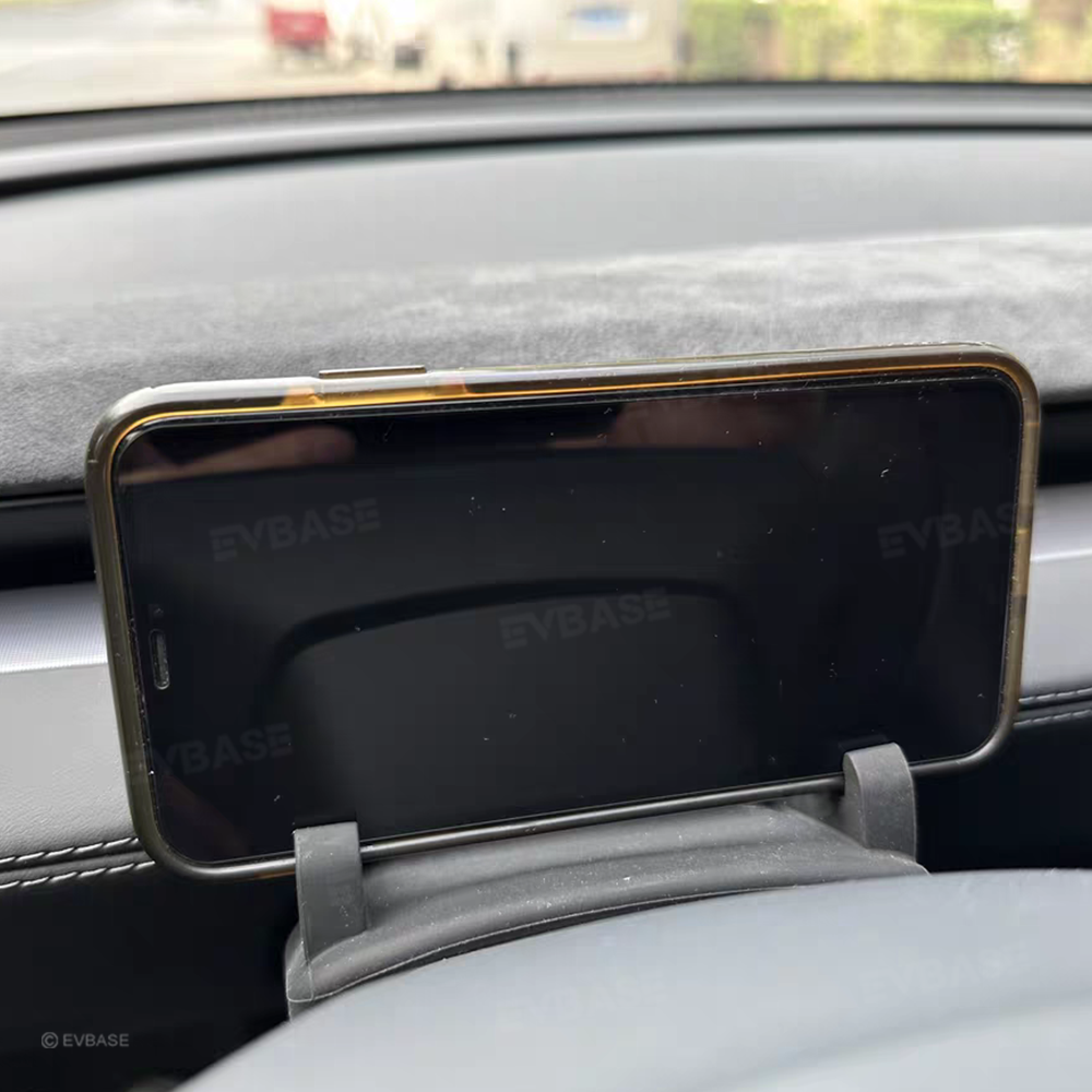 Model Y Juniper/ 3 Highland Steering Wheel Phone Mount Silicone Phone Holder for Tesla