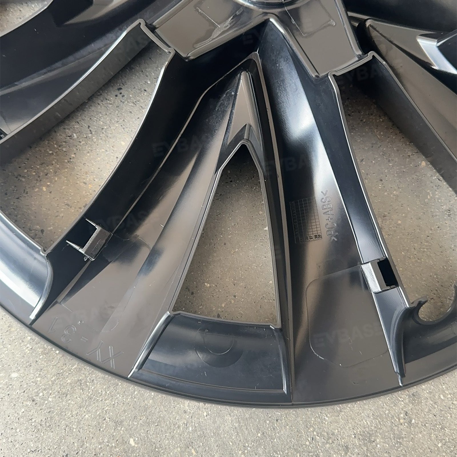 Model 3 Wheel Covers 18inch Wheel Caps Inspired by Model Y Juniper Helix Wheels for Tesla