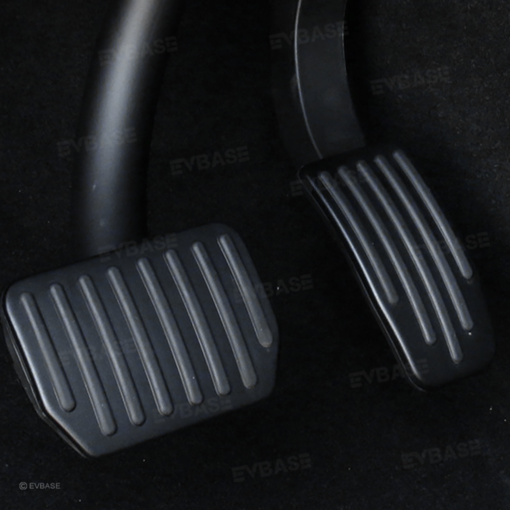 Model Y Juniper/3 Highland Non-Slip Pedal Covers Performance Aluminum Accelerator Brake Pedal Set
