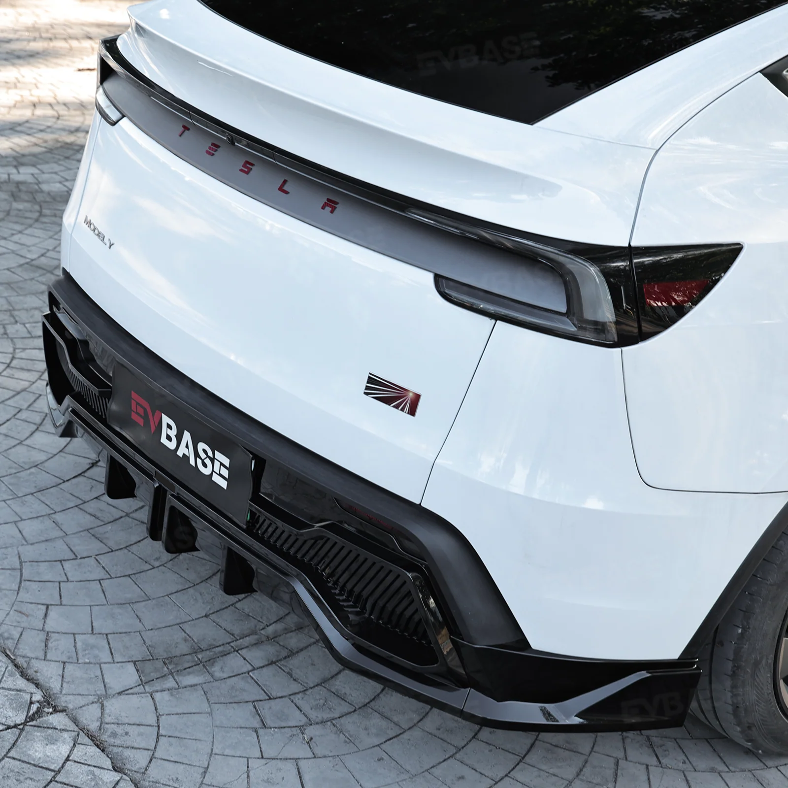 Model Y Juniper Body Kit Performance Style Front Lip & Side Skirts & Rear Diffuser & Rear Spoiler for Tesla