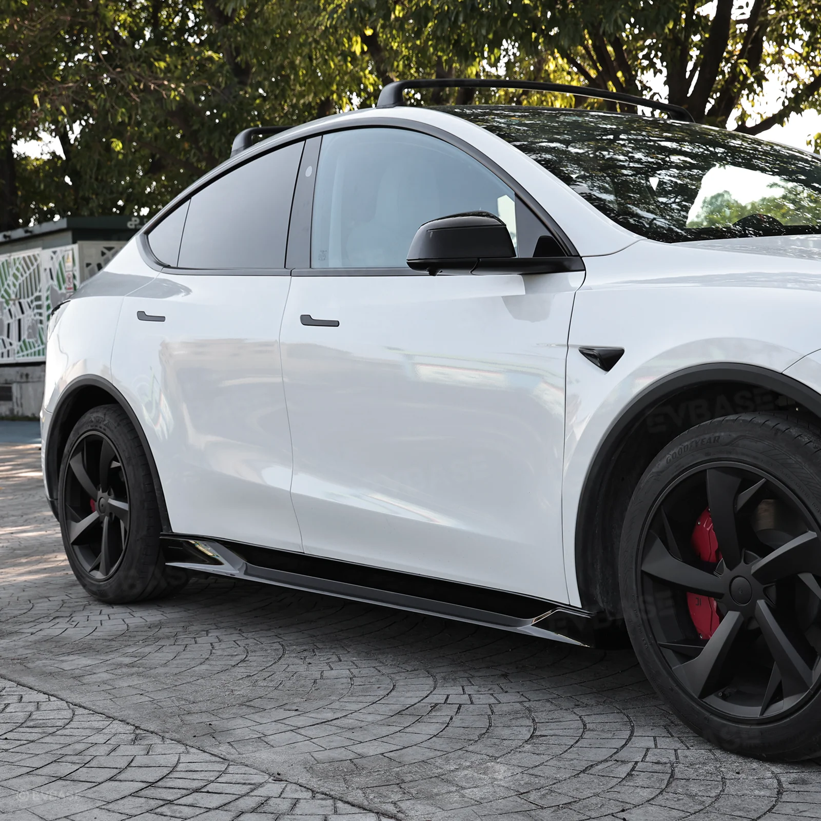 Model Y Juniper Body Kit Performance Style Front Lip & Side Skirts & Rear Diffuser & Rear Spoiler for Tesla