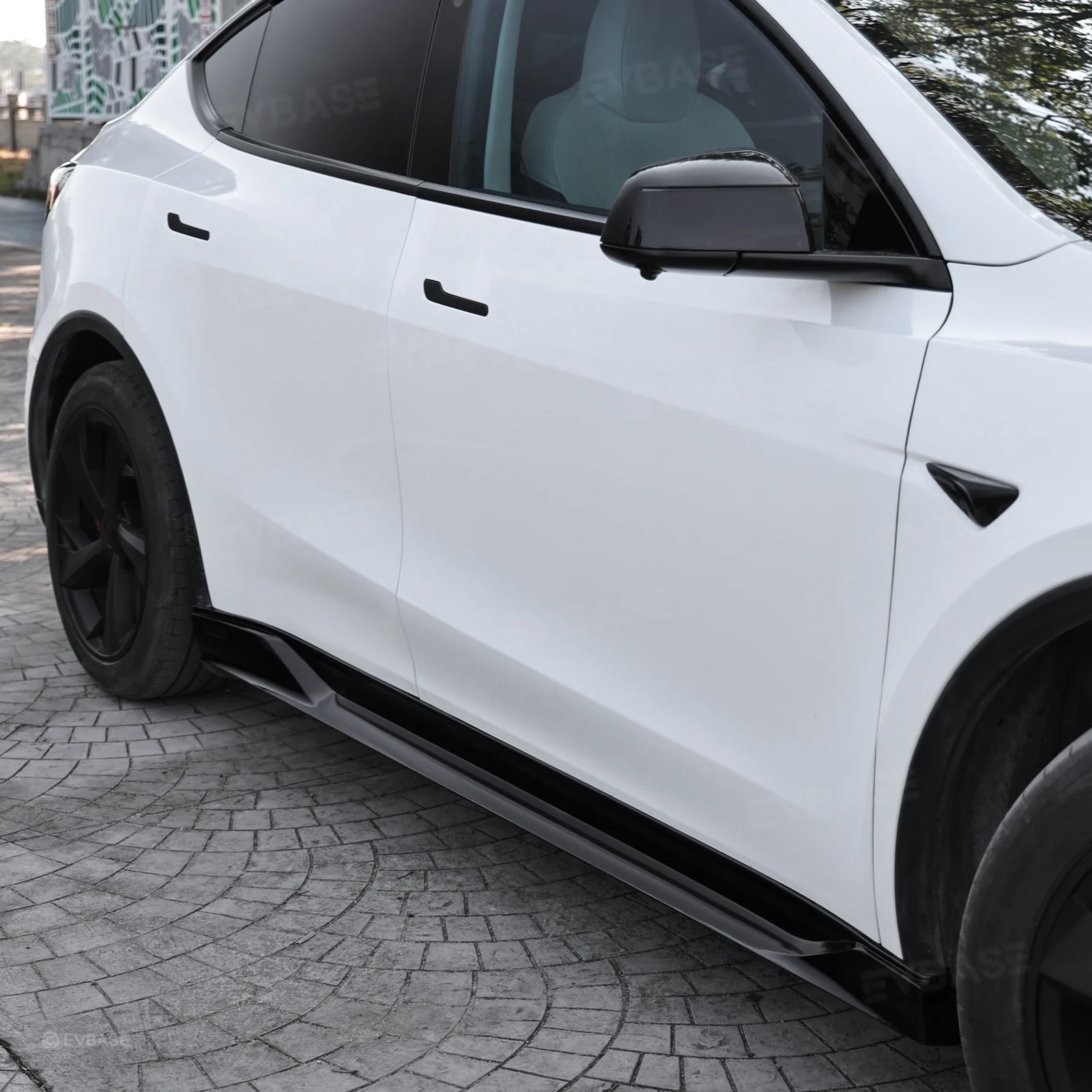 Model Y Juniper Body Kit Performance Style Front Lip & Side Skirts & Rear Diffuser & Rear Spoiler for Tesla
