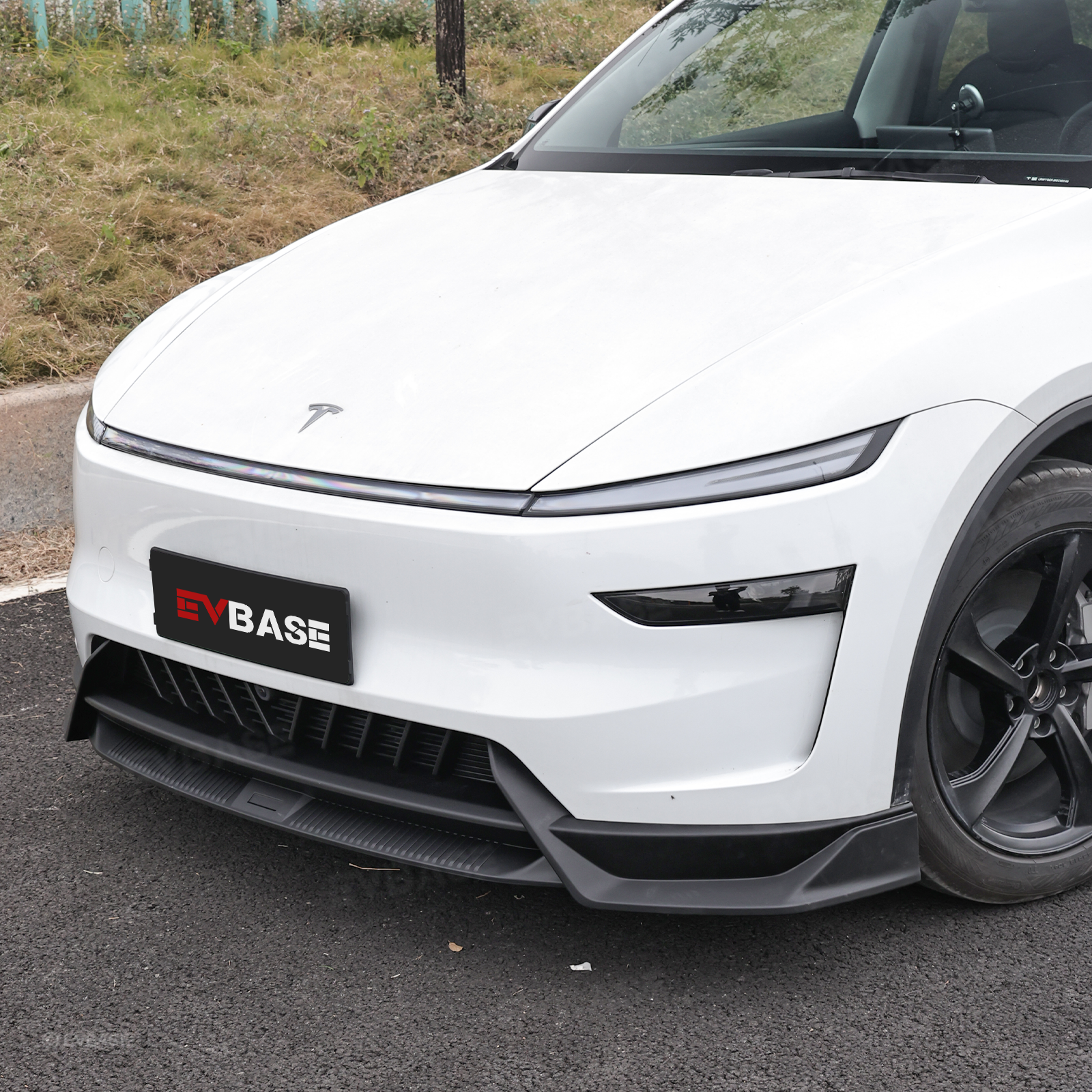 Model Y Juniper Front Bumper Lip Spoiler Fascia Splitter Sporty Style for Tesla Body Kit