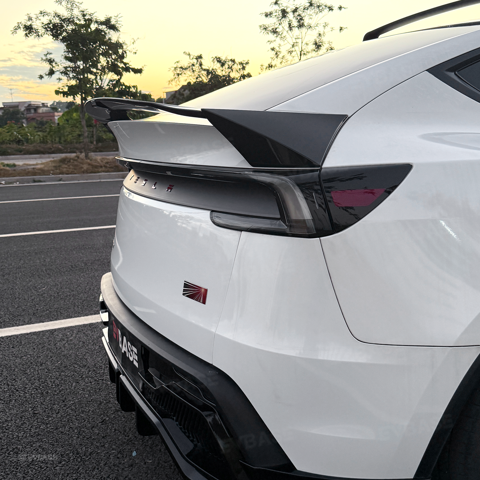 Model Y Juniper Rear Spoiler Performance Style Glossy Black Trunk Lip Spoiler Wing for Tesla