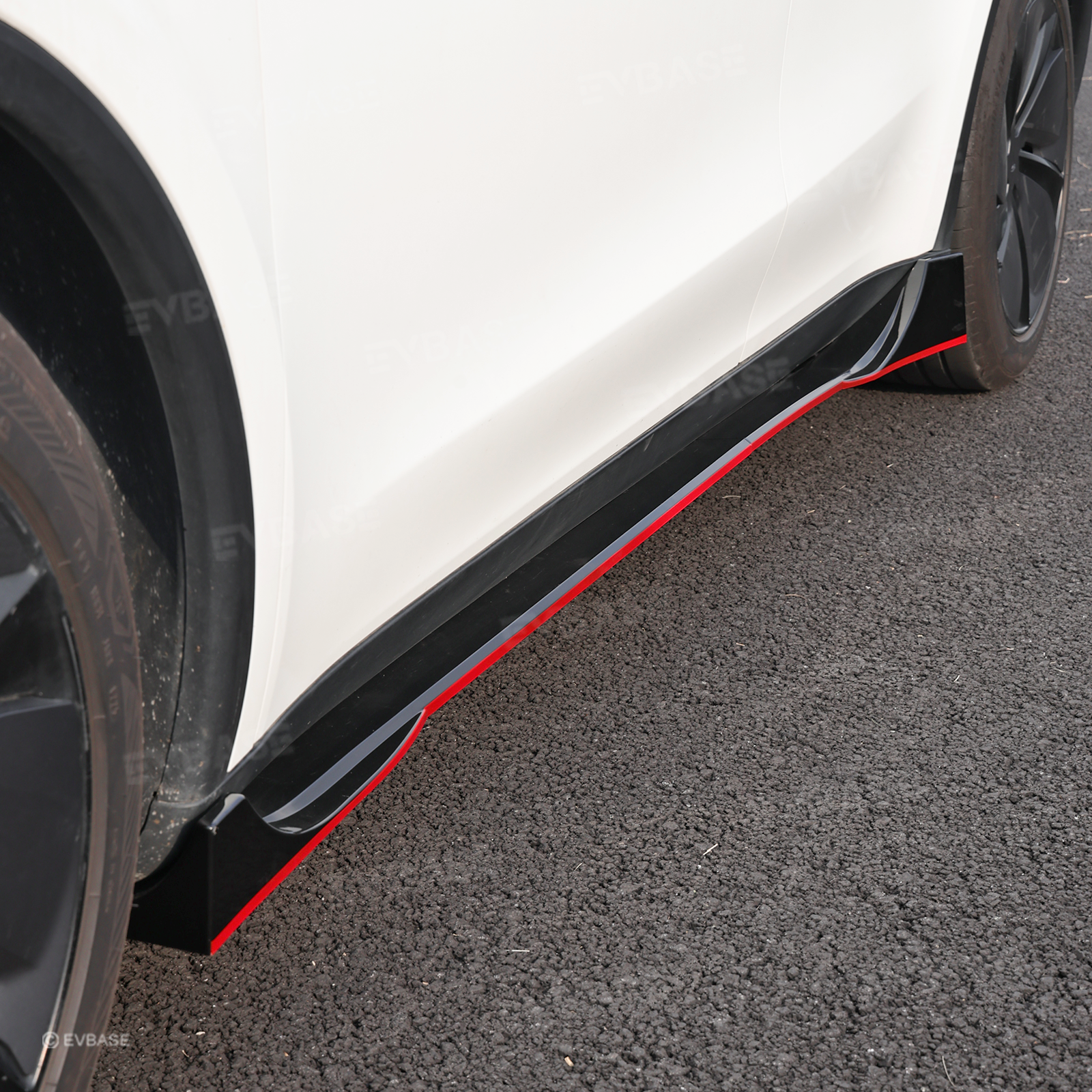 Model Y Juniper Side Skirts Extensions F Style Red Edge Splitter Lip Diffuser Panel for Tesla