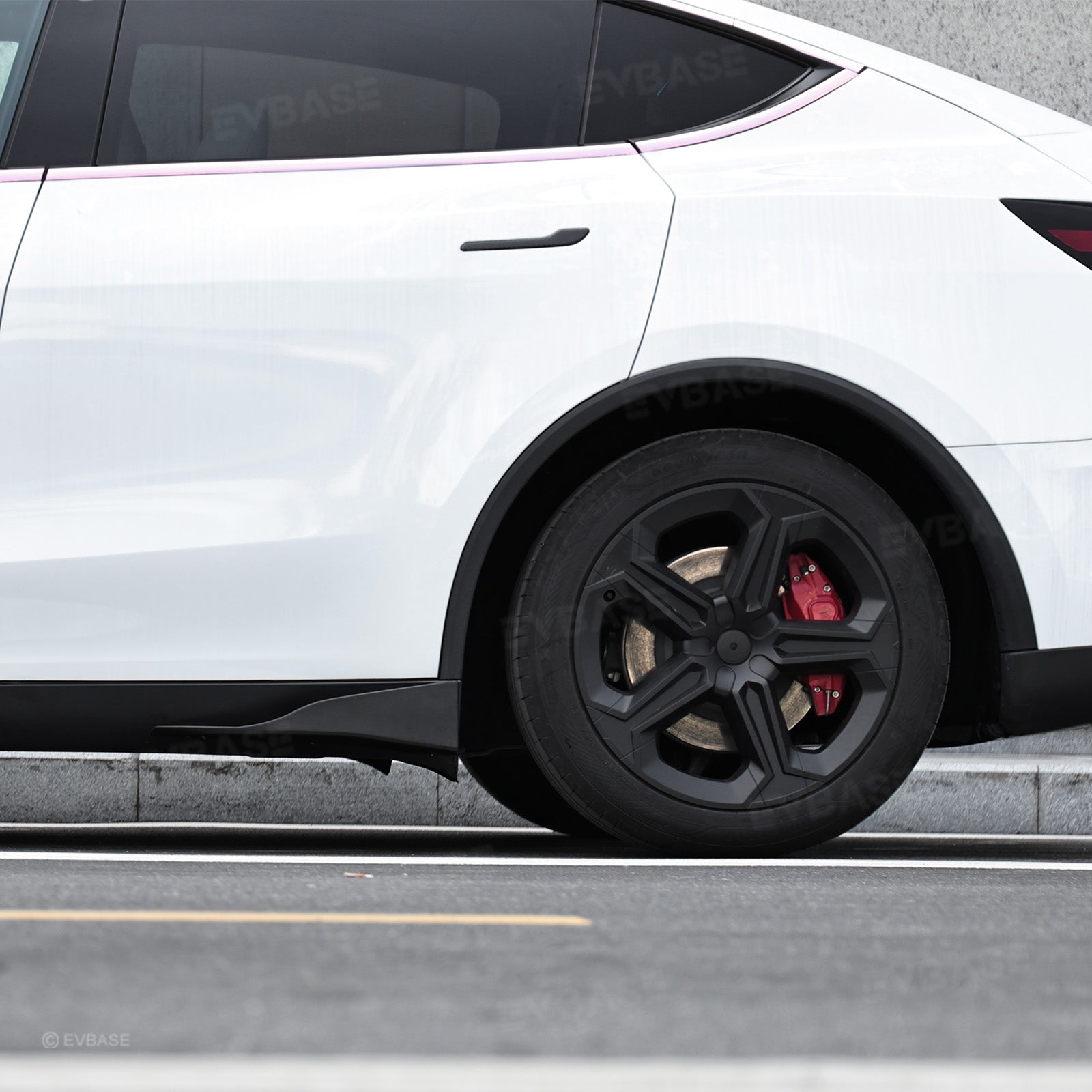 Model Y Juniper Side Skirts Extensions Splitter Lip Rocker Panel ABS Body Kit for Tesla