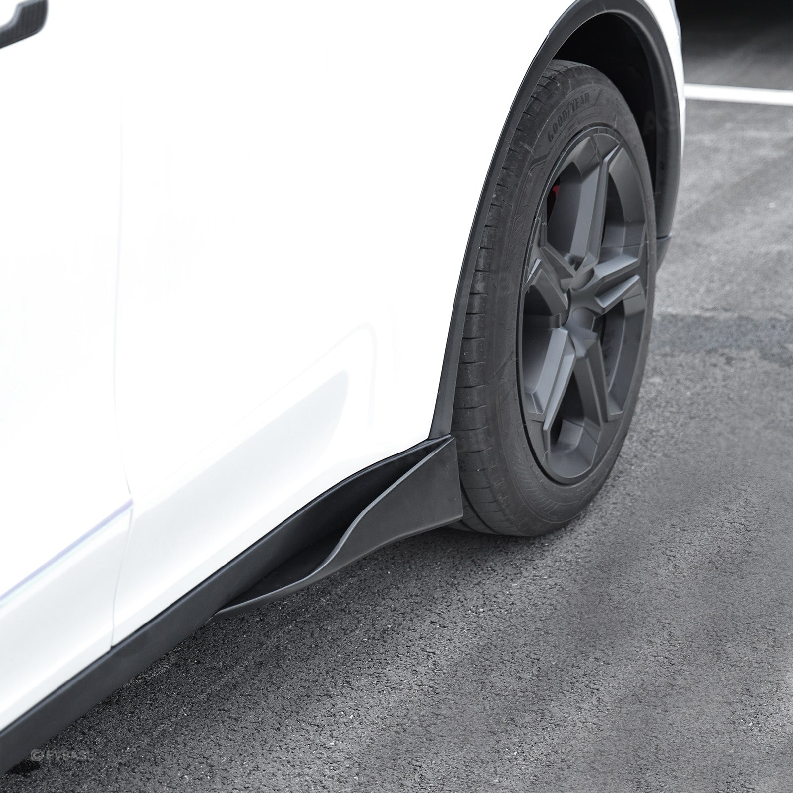 Model Y Juniper Side Skirts Extensions Splitter Lip Rocker Panel ABS Body Kit for Tesla