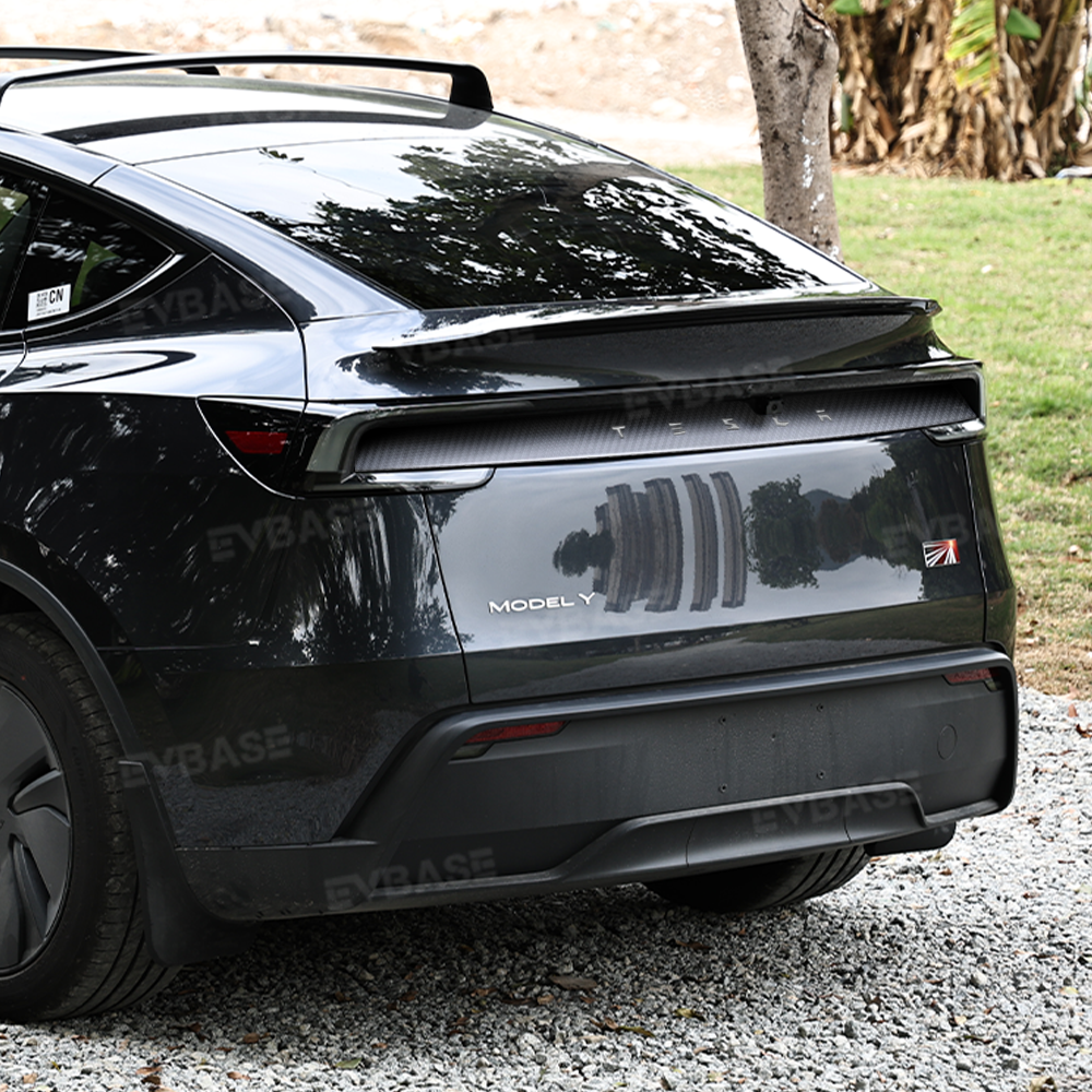 Model Y Juniper Tailgate Applique Overlay Real Dry Molded Carbon Fiber Rear Tailgate Trim for Tesla