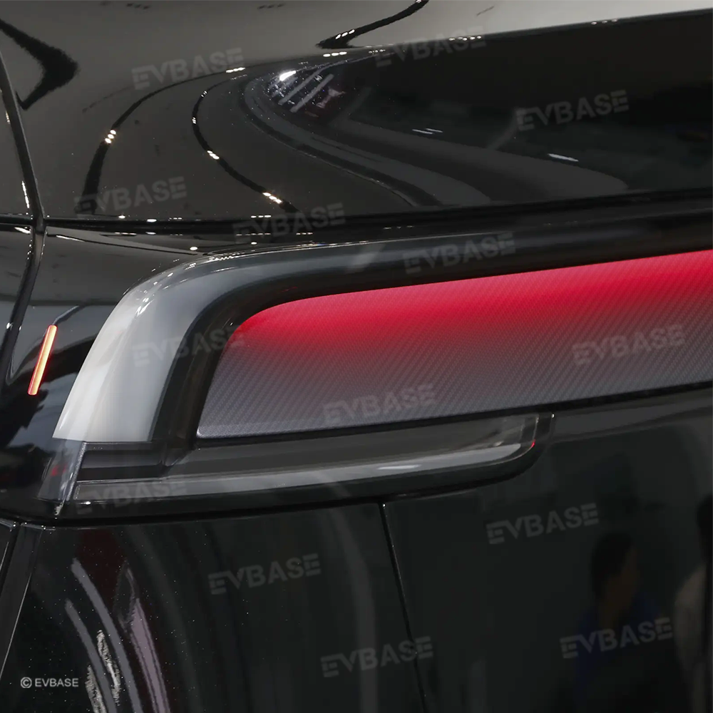 Model Y Juniper Tailgate Applique Overlay Real Dry Molded Carbon Fiber Rear Tailgate Trim for Tesla
