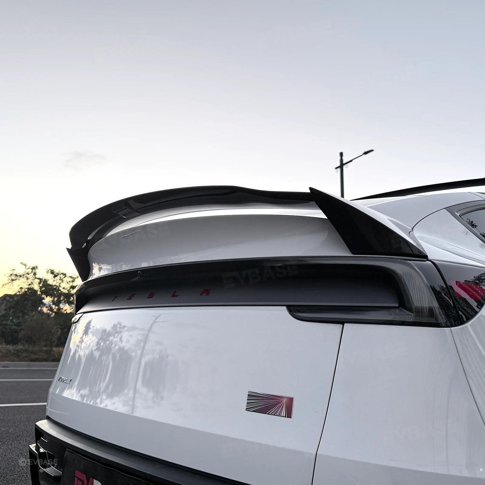 Model Y Juniper Rear Spoiler Performance Style Glossy Black Trunk Lip Spoiler Wing for Tesla