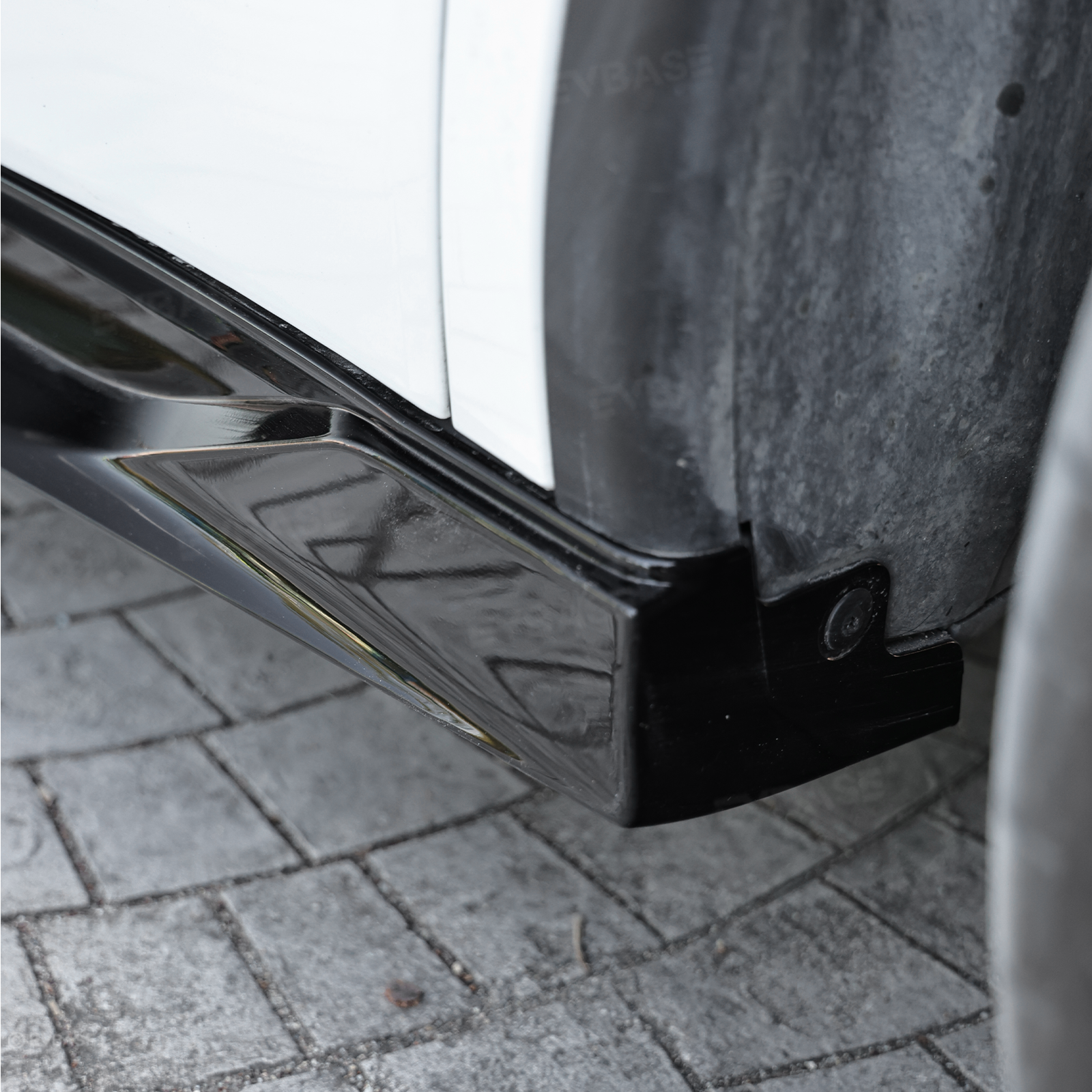 Model Y Juniper Body Kit Performance Style Front Lip & Side Skirts & Rear Diffuser & Rear Spoiler for Tesla