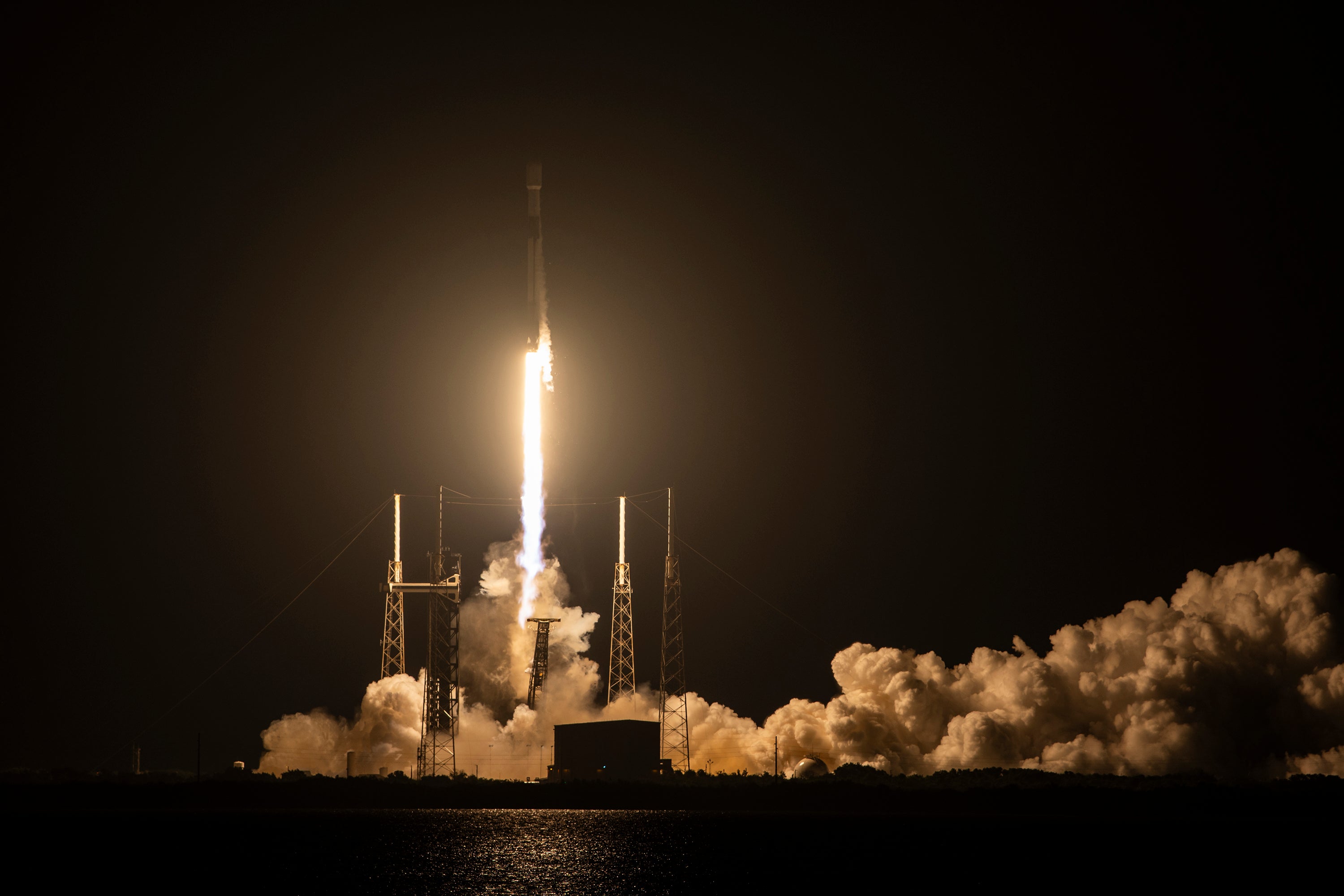 SpaceX Falcon 9 Lands at LZ-2 After Launching NROL-95