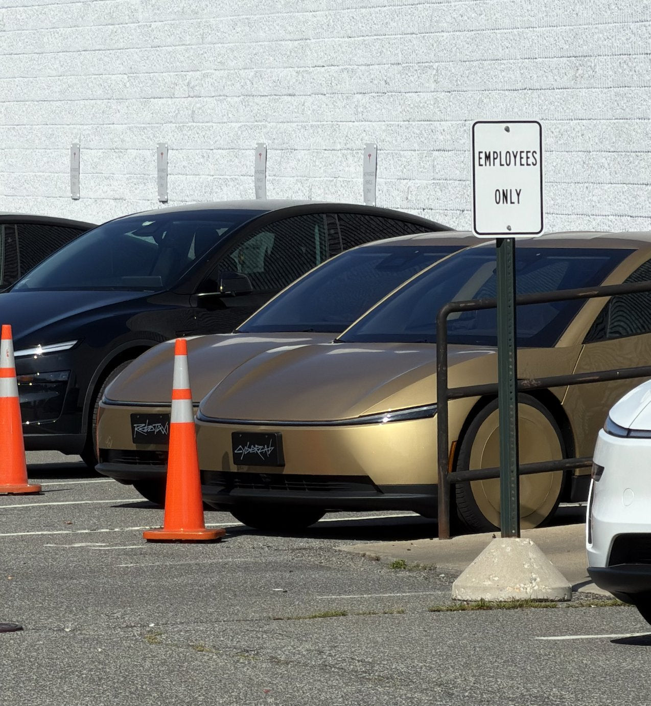 Eight Tesla Cybercabs Spotted Outside Peabody Store in Massachusetts
