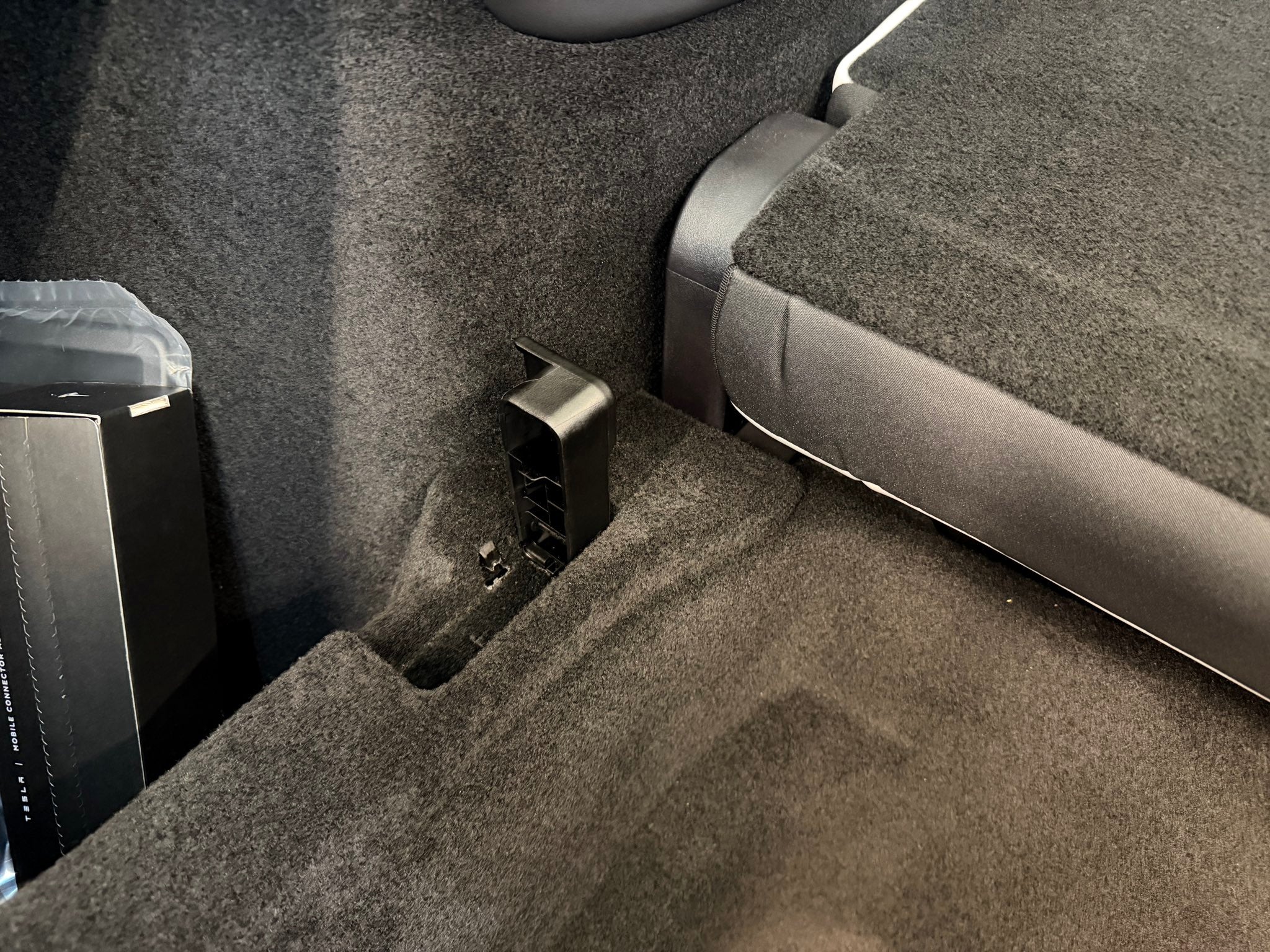 Tesla Model Y L Review Highlights Space for Six Adults