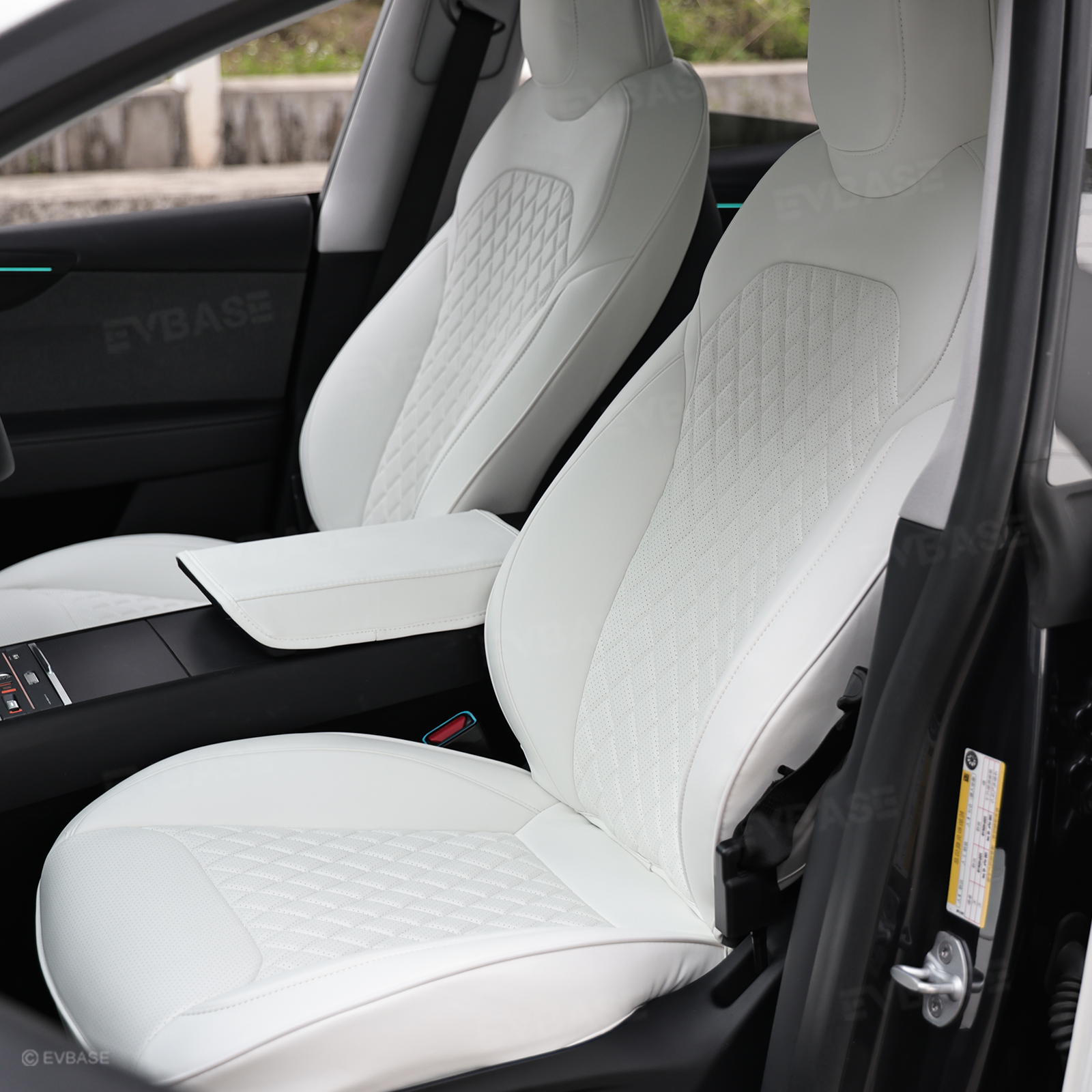 Model Y Juniper Seat Covers Waterproof Breathable NAPPA Leather Seat Protector with Diamond Quilted Design