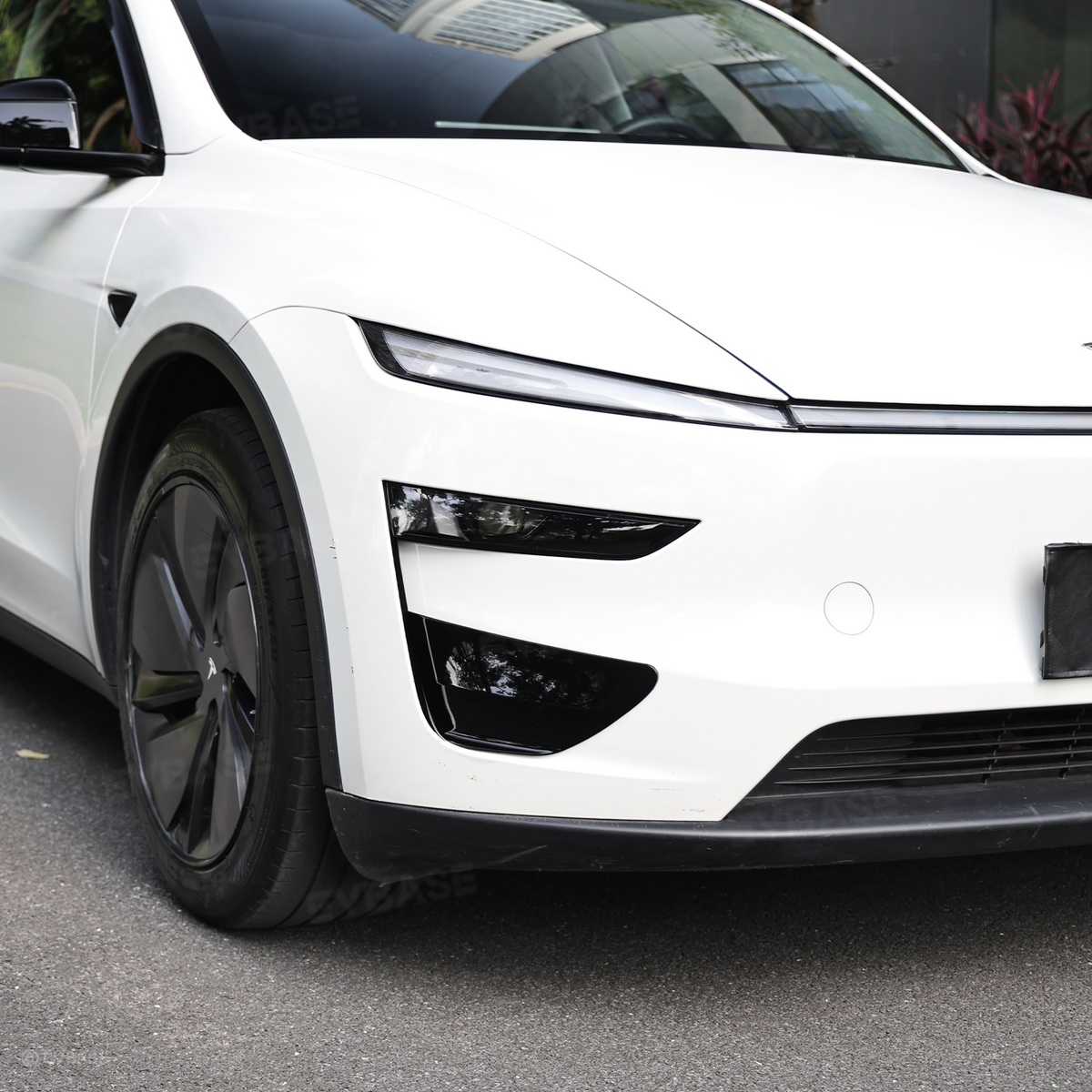 Model Y Juniper Front Bumper Side Trim Performance Style Front Bumper Fog Light Accent Trim Cover