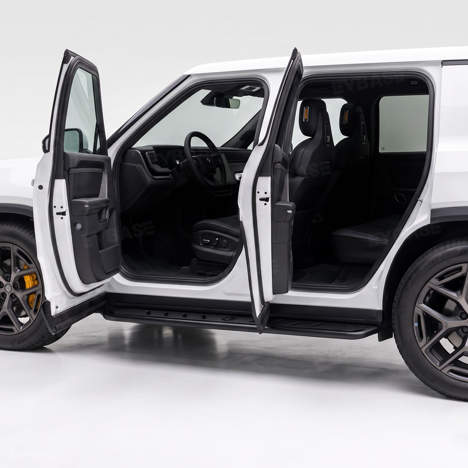 Running Boards for Rivian R2 Side Steps Heavy-Duty Non-Slip Nerf Bars Off-Road Accessories