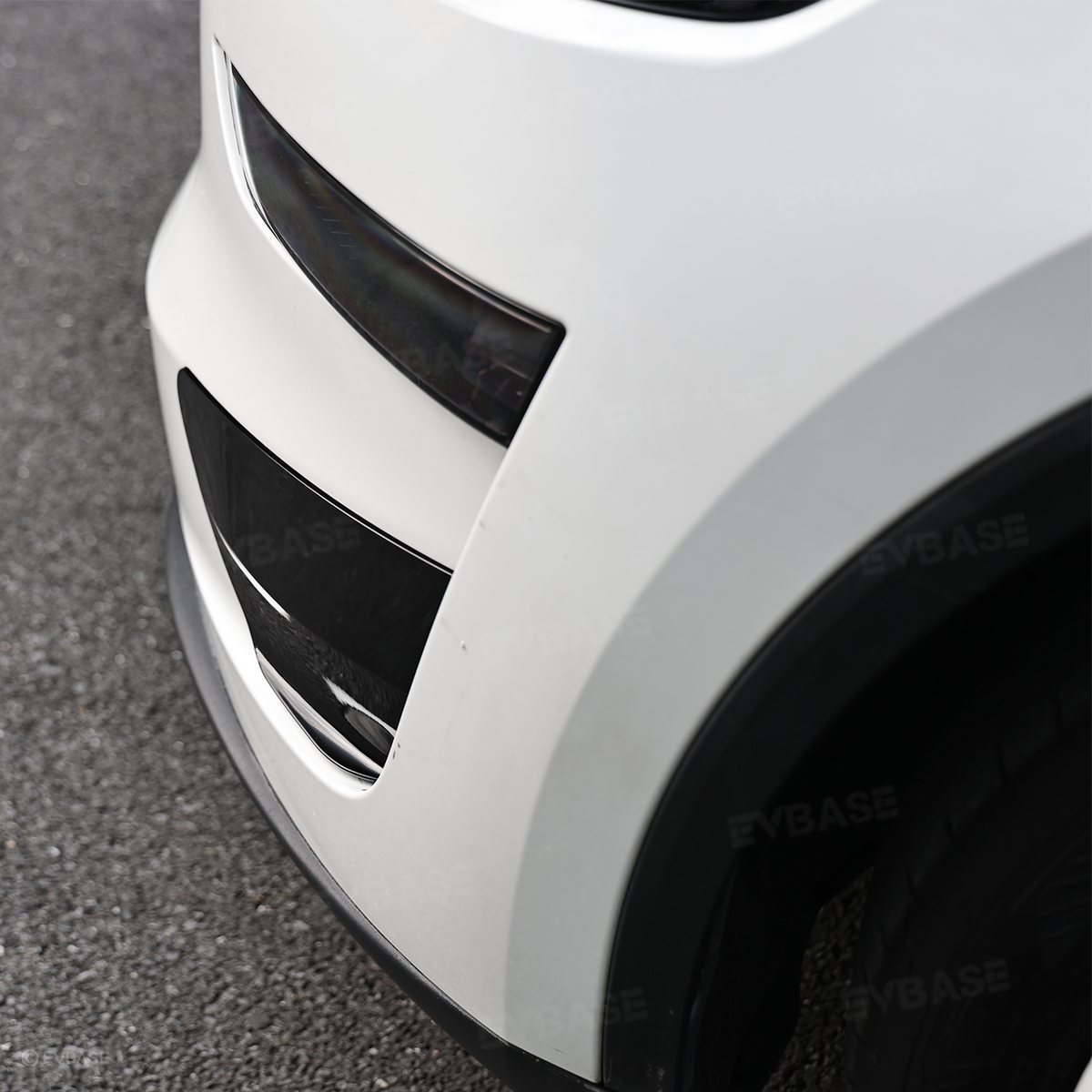 Model Y Juniper Front Bumper Side Trim Performance Style Front Bumper Fog Light Accent Trim Cover