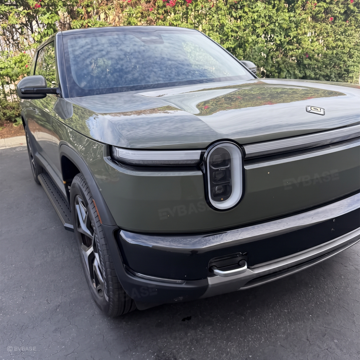 Running Boards 2.0 for Rivian R2 Heavy-Duty Off-Road Style Side Steps Nerf Bars