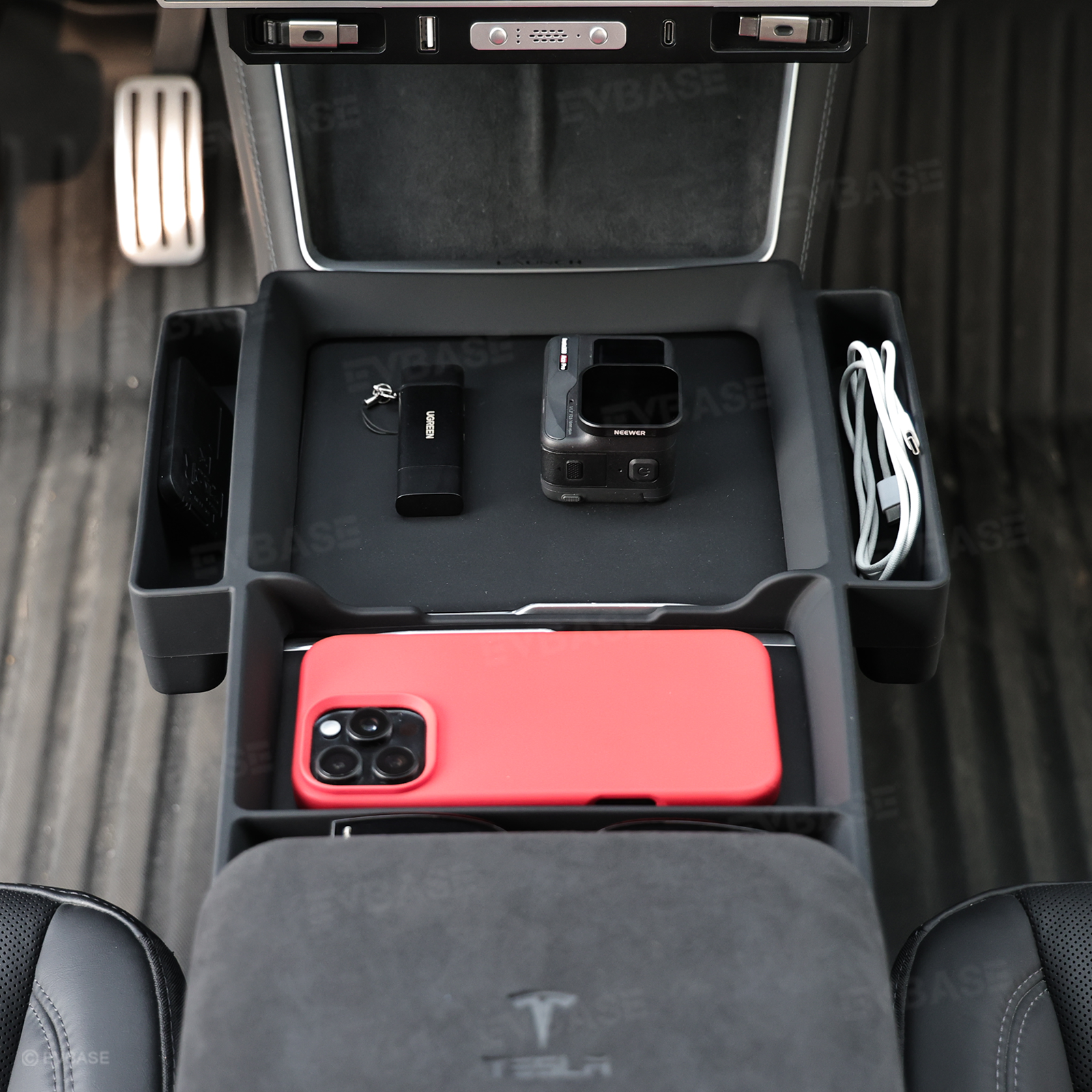 Model Y Juniper/Model Y L/ 3 Highland Center Console Tray 2.0 Silicone Organizer with Side Pockets