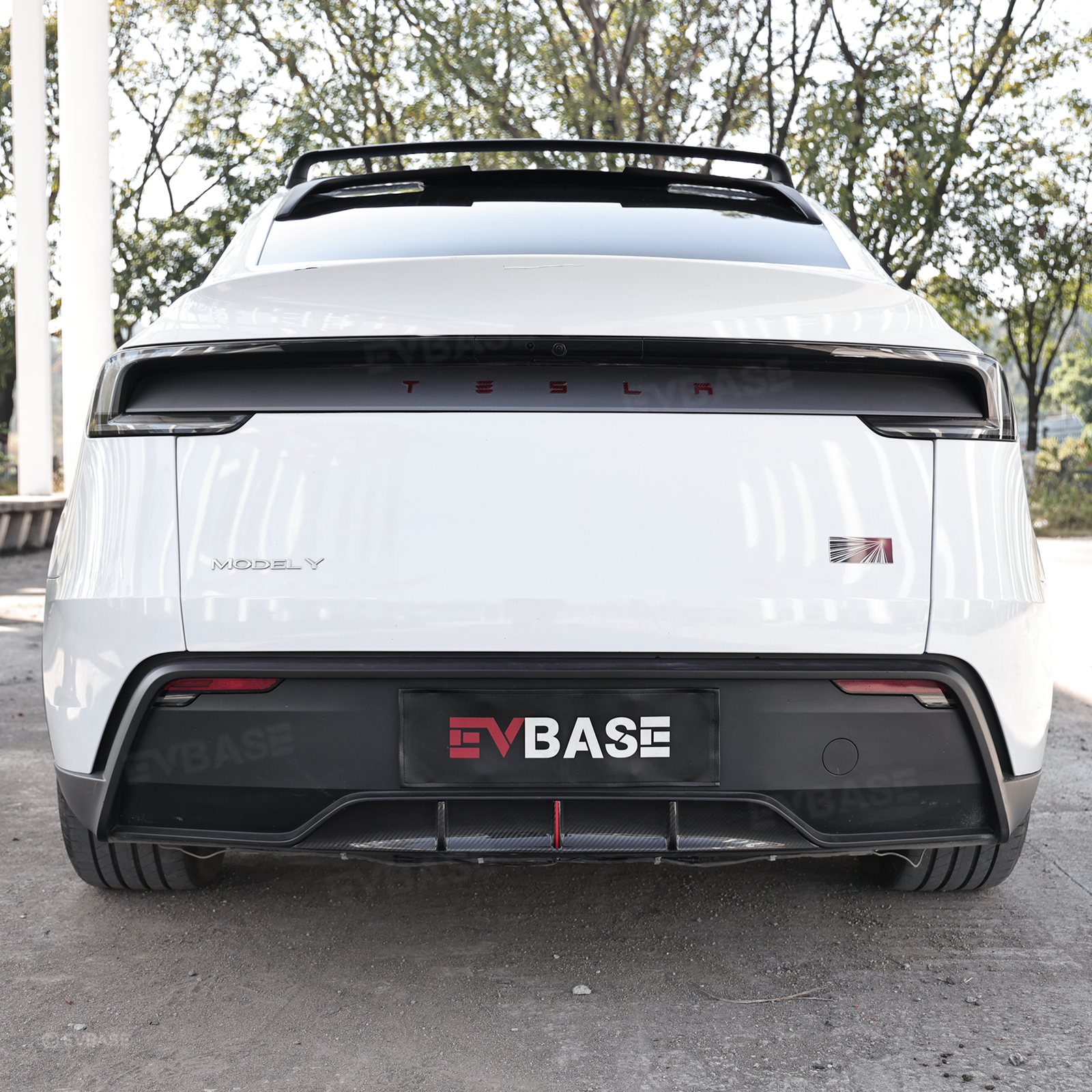 Model Y Juniper Rear Diffuser Real Carbon Fiber Bumper Lip Sport Style Red Trim for Tesla