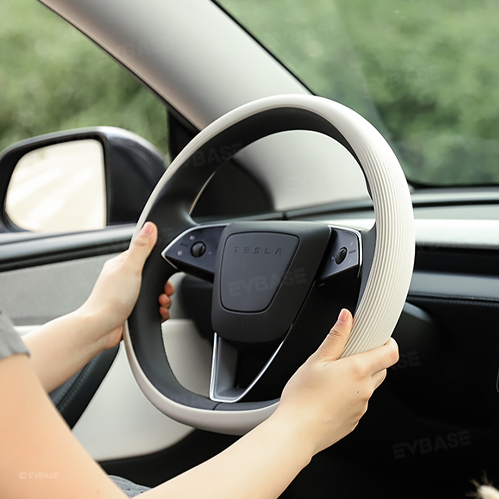 Model 3 Highland/ Model Y Juniper Silicone Steering Wheel Cover Anti-Slip Steering Wheel Protector Overlay