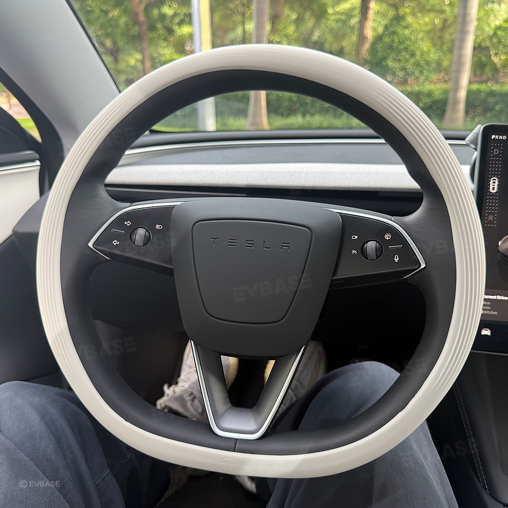 Model 3 Highland/ Model Y Juniper Silicone Steering Wheel Cover Anti-Slip Steering Wheel Protector Overlay