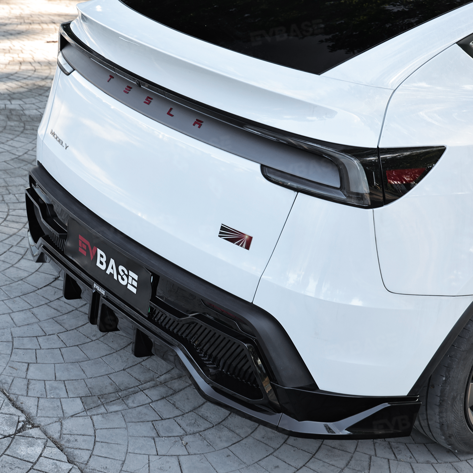 Model Y Juniper Body Kit Performance Style Front Lip & Side Skirts & Rear Diffuser & Rear Spoiler for Tesla