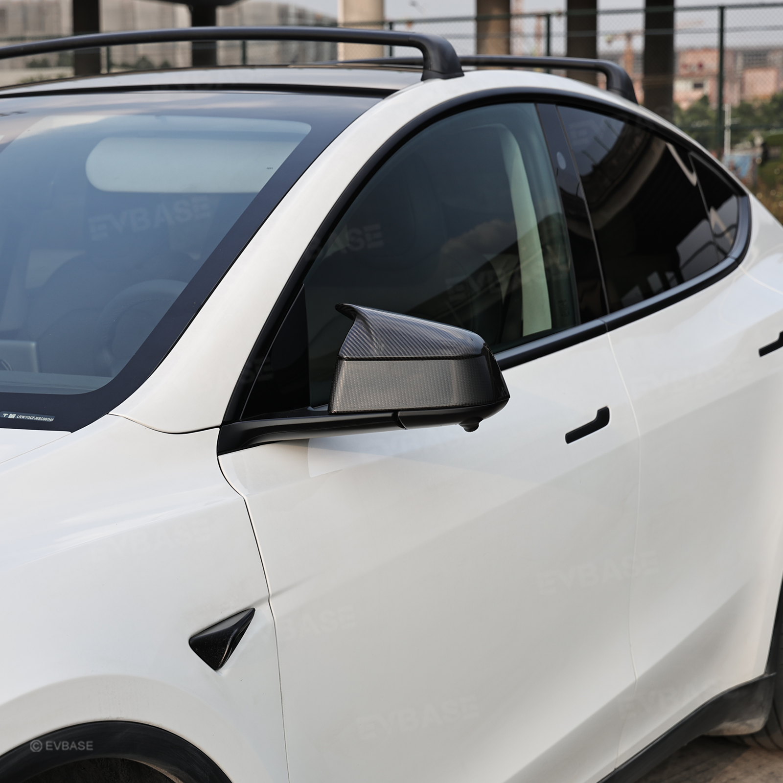 Model Y Juniper Side Mirror Cover Real Carbon Fiber Rearview Mirror Cap with Split-Line Racing-Inspired Design