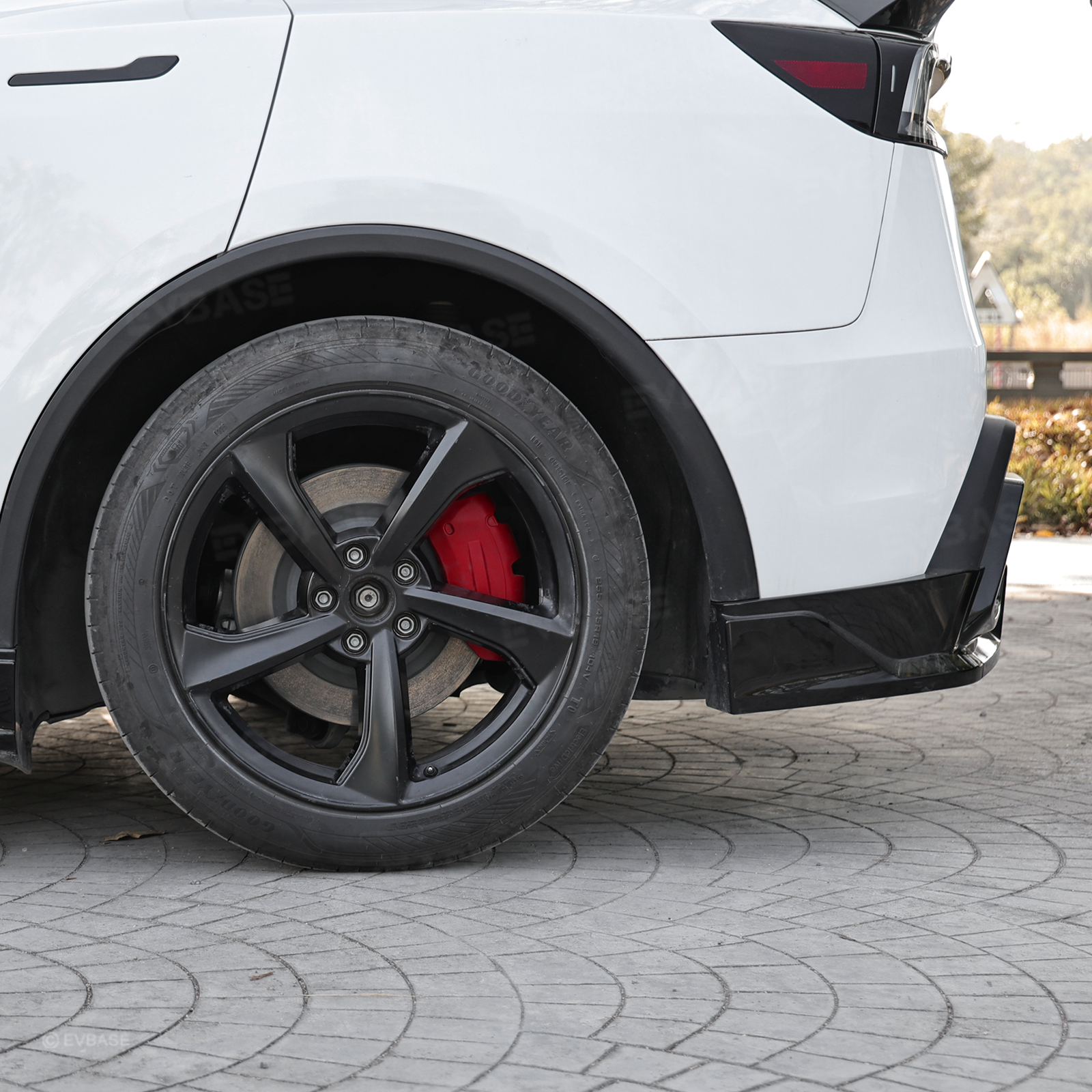 Model Y Juniper Silicone Brake Caliper Cover Protector Set Slip-On Fit & No Wheel Removal