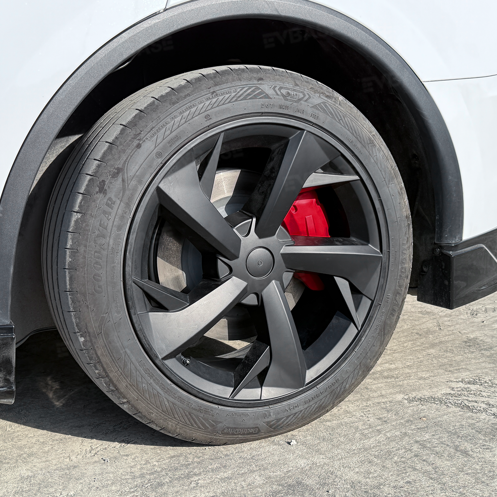 Model Y Juniper Silicone Brake Caliper Cover Protector Set Slip-On Fit & No Wheel Removal