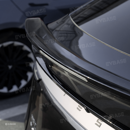 Model Y Juniper Spoiler Wing ABS Trunk Spoiler High Performance Style Rear Trunk Lip with Middle Brake Light