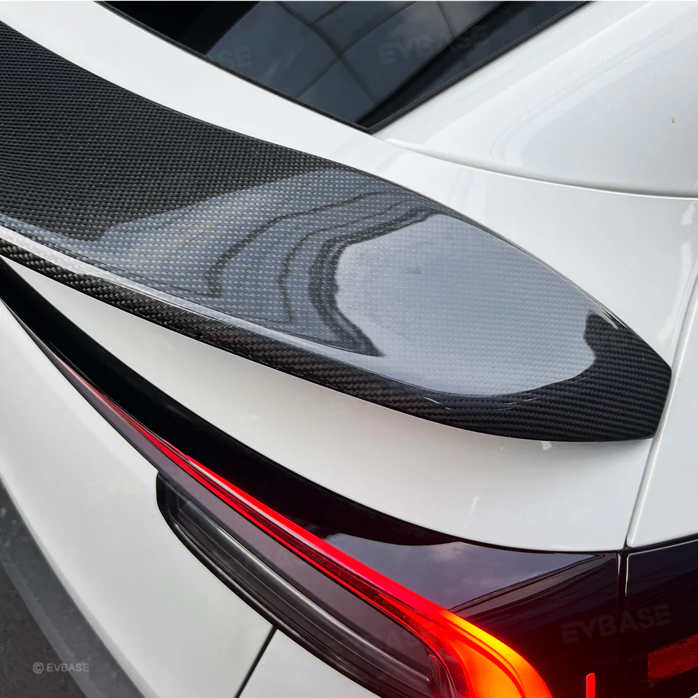 Model Y Juniper V-Style Rear Spoiler Flexible Urethane Carbon Fiber Rear Trunk Lip Spoiler for Tesla