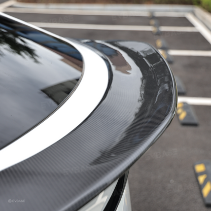Model Y Juniper V-Style Rear Spoiler Flexible Urethane Carbon Fiber Rear Trunk Lip Spoiler for Tesla