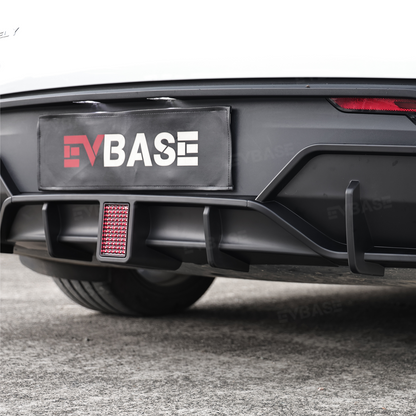 Model Y Juniper Rear Diffuser Sporty Style Lower Bumper Lip with LED Brake Light ABS Body Kit for Tesla