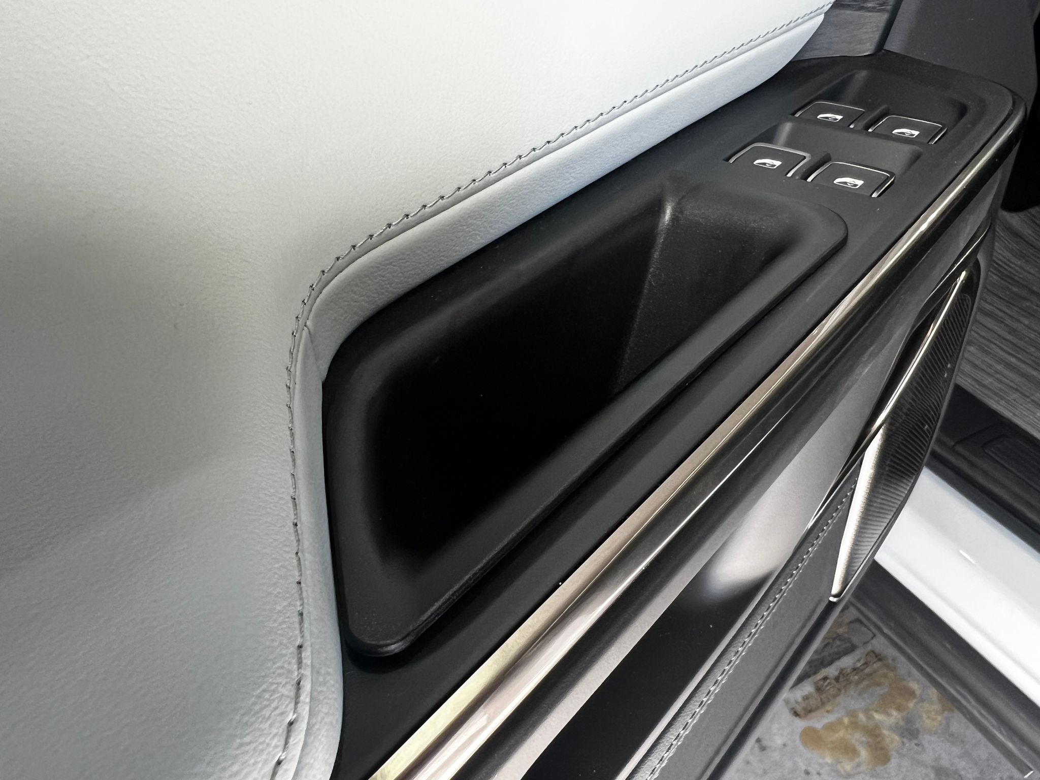 Cargo Box Rivian R1s EVBASE R1T R1S Front Door Side Storage Box Rivian Front Inner Door Han ...