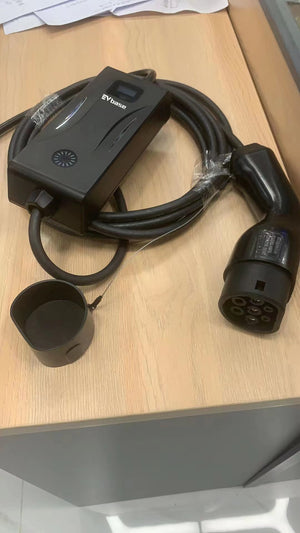Portable level 2 home ev charger 3.5kw 7kw factory direct